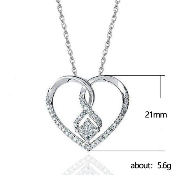 Collier infini inséré dans un cœur – Image 5