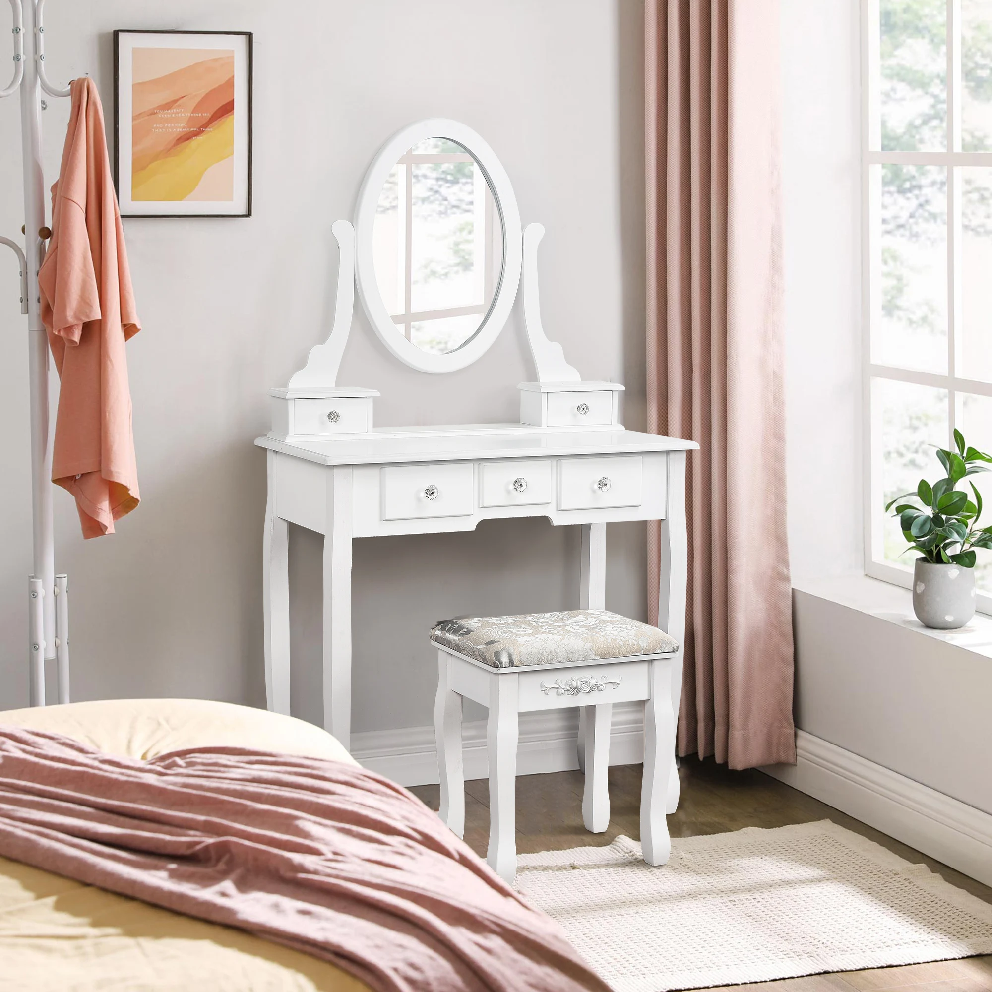 Coiffeuse Miroir Triple & Tabouret Rembourré - Rangement Maquillage Moderne Coiffeuse blanche avec ses 4 tiroirs ouverts, montrant l