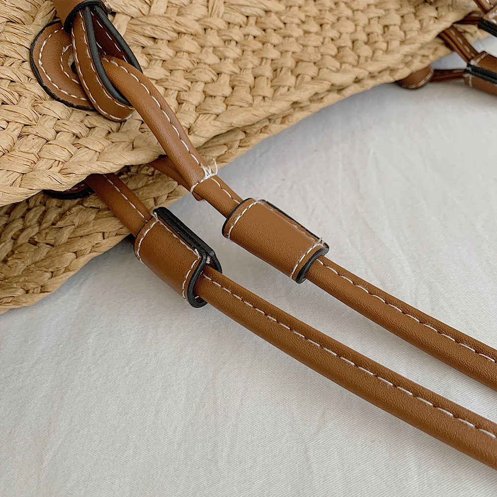 Intérieur spacieux avec poche zippée du sac cabas