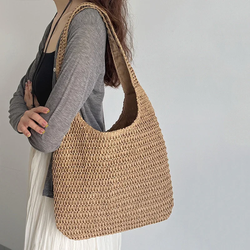 Texture du sac en rotin et paille tressée