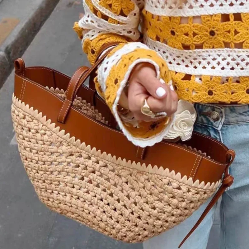 Intérieur du sac paille femme grande capacité