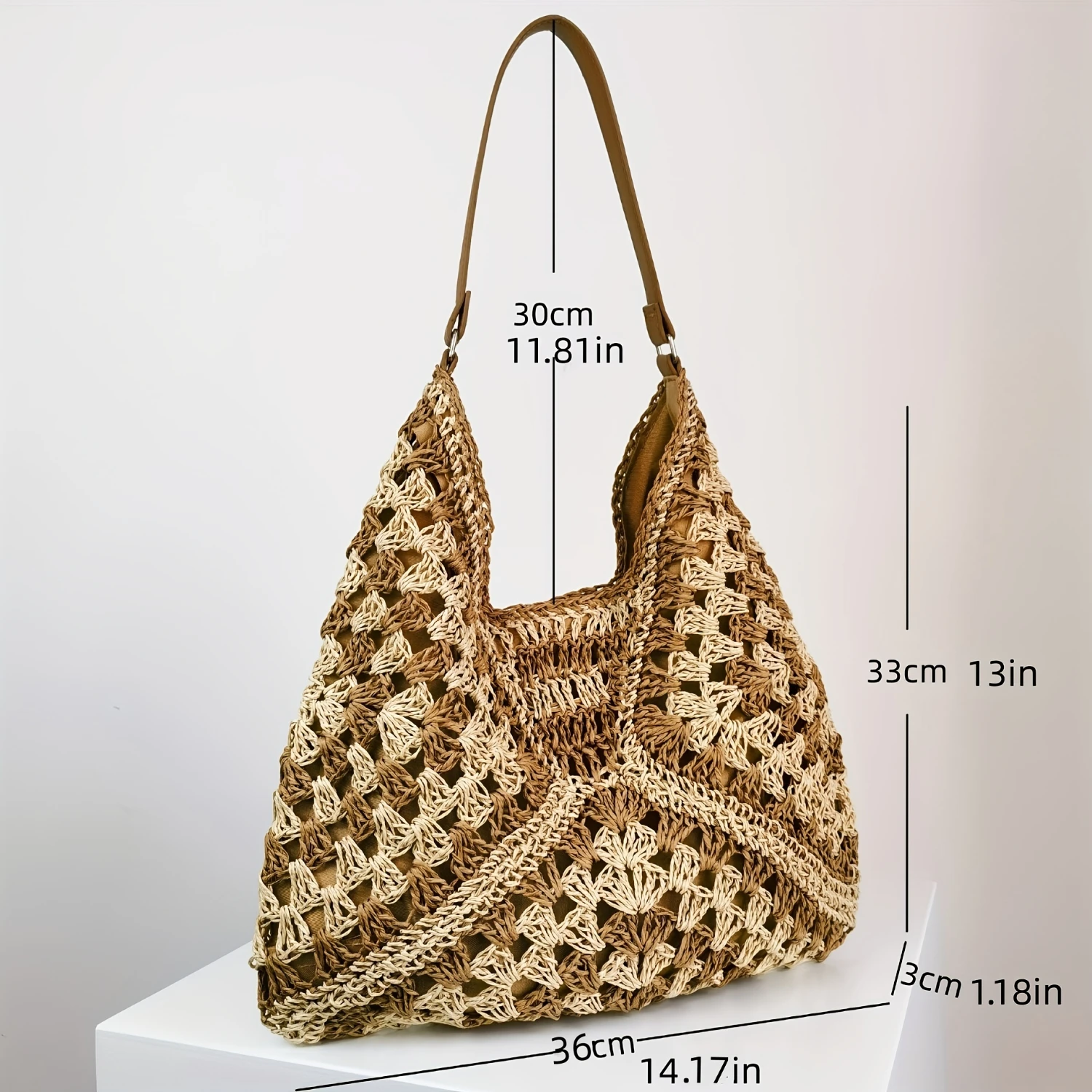 Sac en paille Hobo vu de dessus avec l
