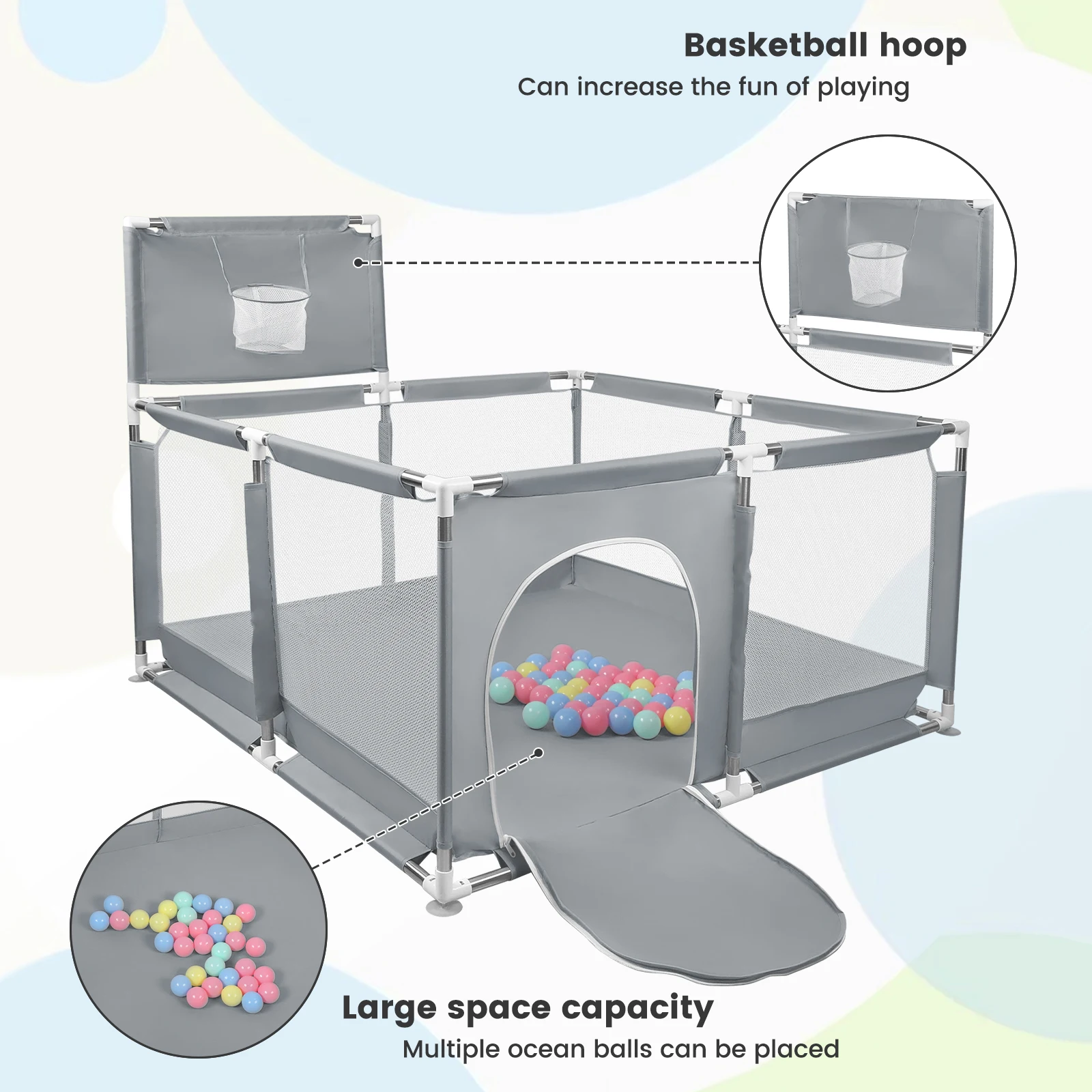 Bébé jouant avec des balles colorées dans un parc d'éveil