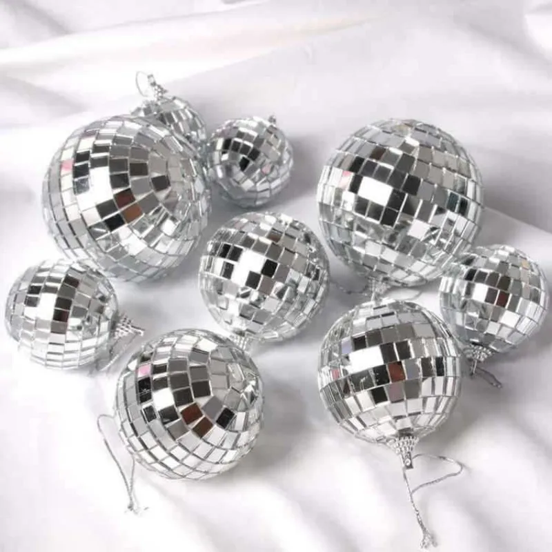 Boule disco miroir argentée suspendue