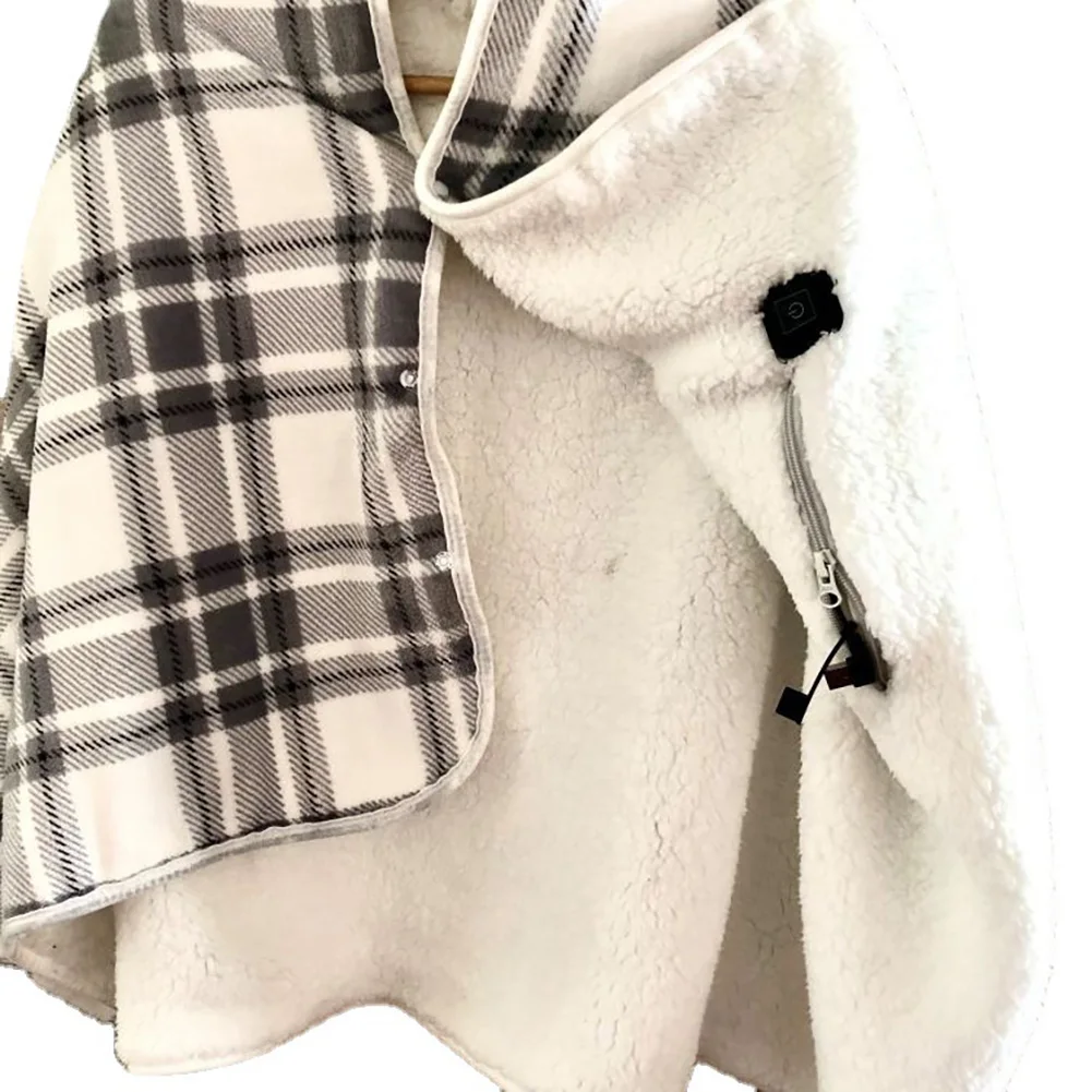 Châle chauffant USB utilisé comme couverture de genoux