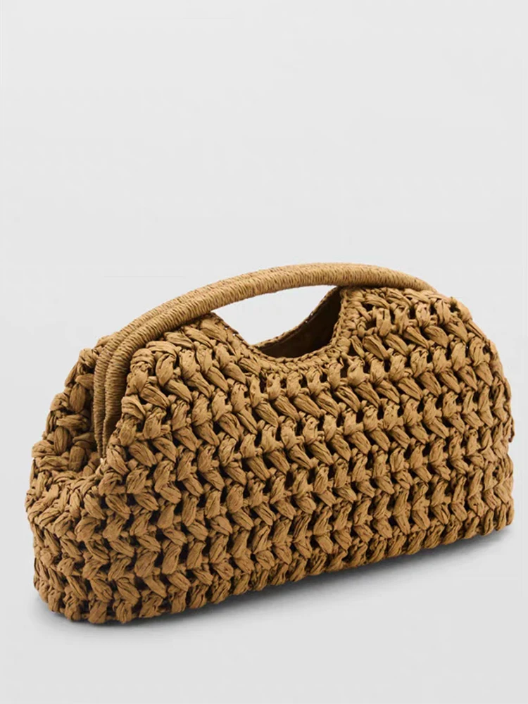Pochette en paille tressée beige élégante