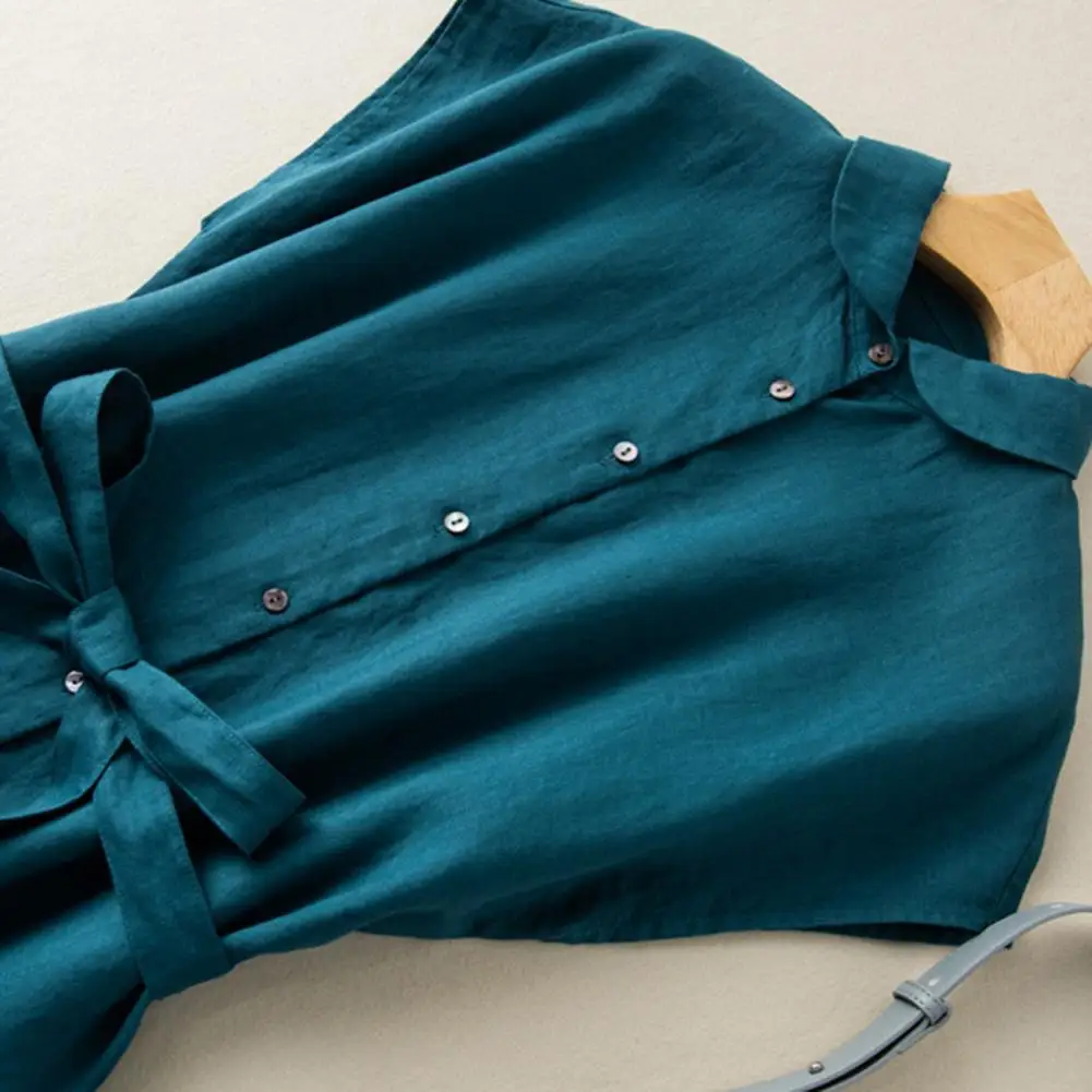 Robe chemise midi en lin et coton fluide pour l'été