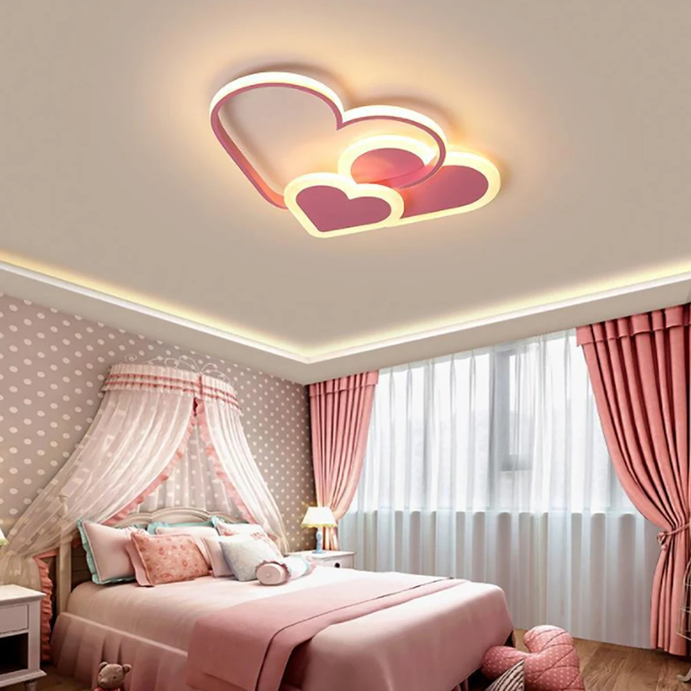 Plafonnier LED cœur rose moderne
