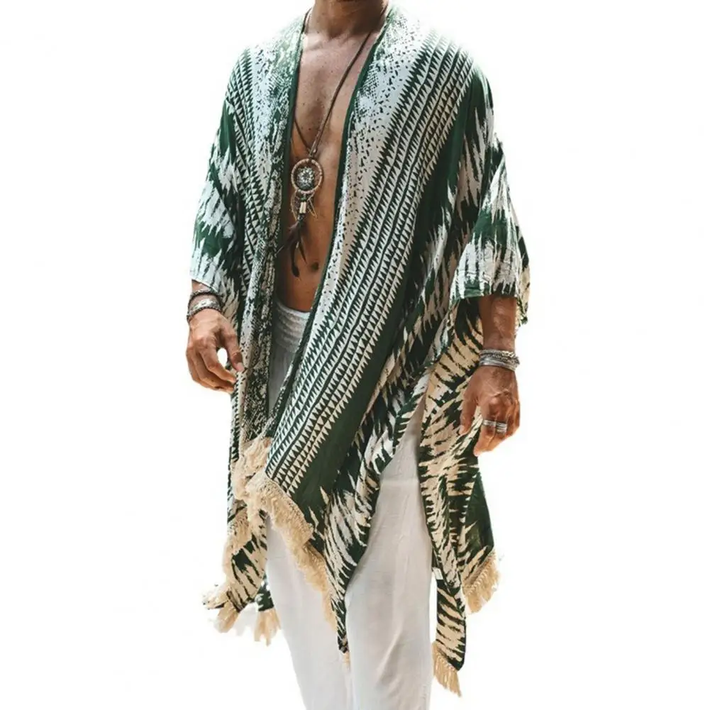 Cape poncho homme imprimé géométrique avec franges pour la plage