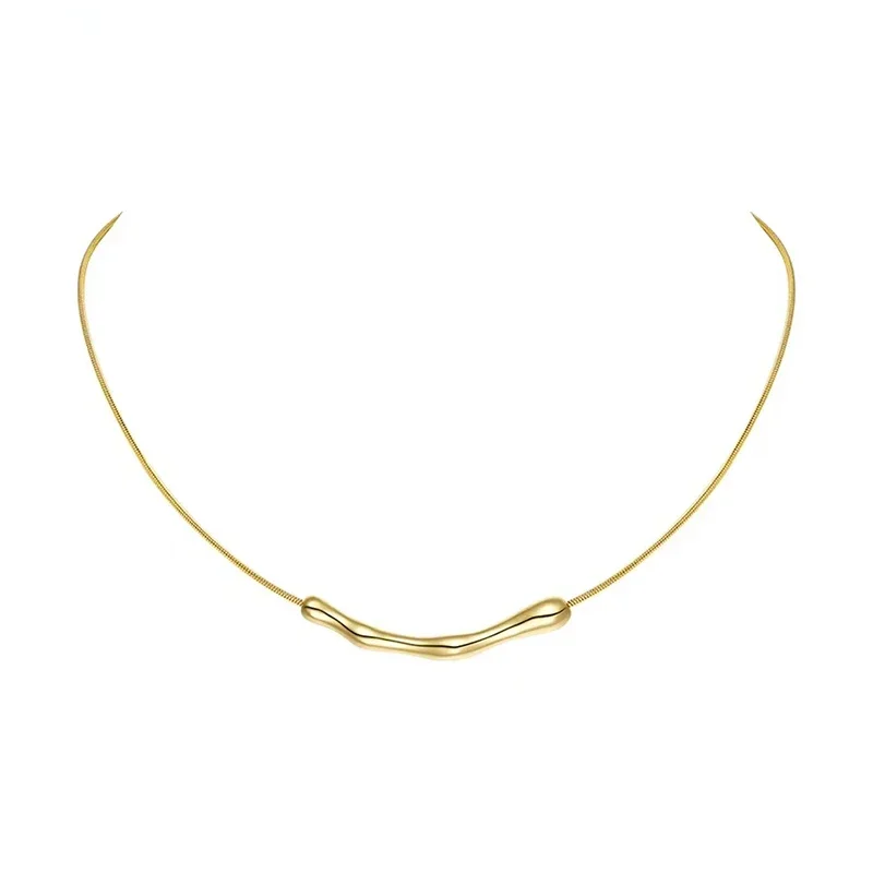 Collier élégant ras-du-cou pour femme