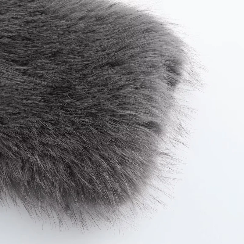 Vue de dos d'une veste femme à col rond pour l'hiver