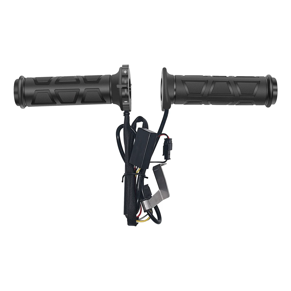 Poignées chauffantes installées sur un guidon de moto