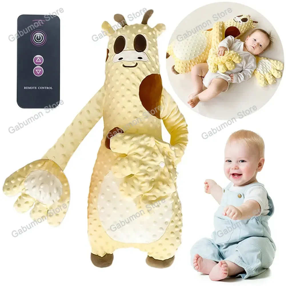 Gros plan sur les matériaux doux et la télécommande de l'oreiller pour bébé